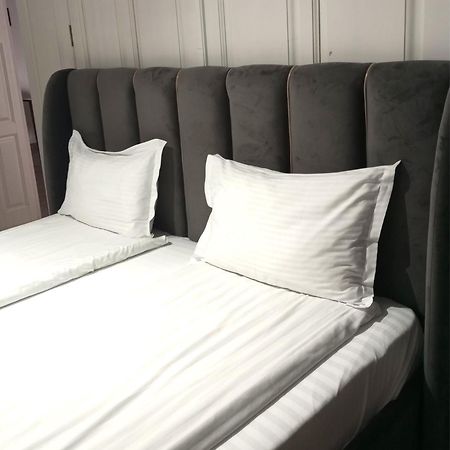 Rhc Royal Hotel Oradea Eksteriør billede