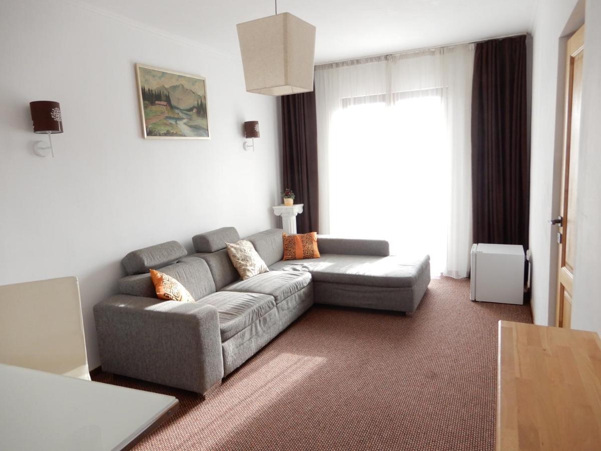 Rhc Royal Hotel Oradea Eksteriør billede