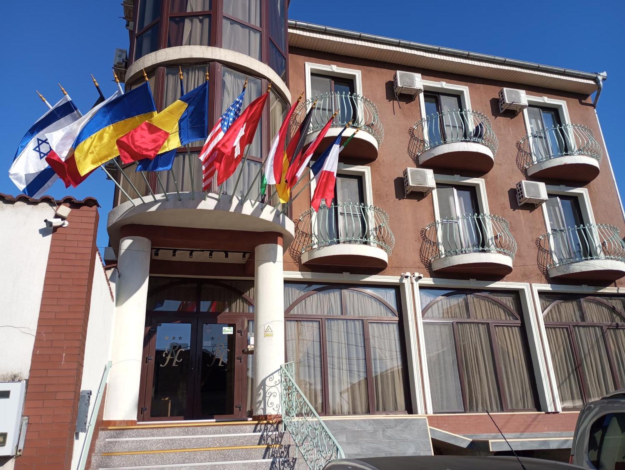 Rhc Royal Hotel Oradea Eksteriør billede